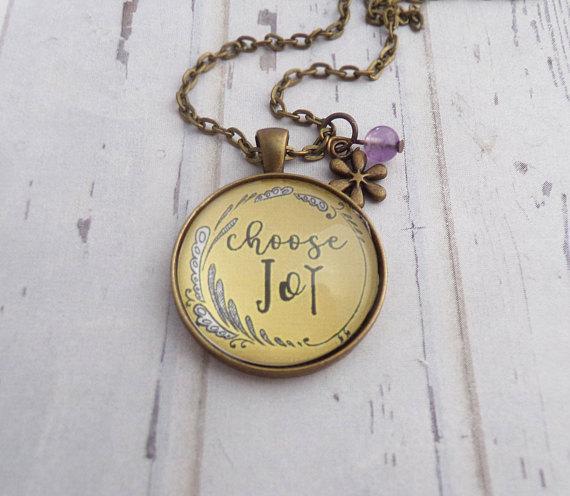 Women's Choose Joy Pendant Necklace