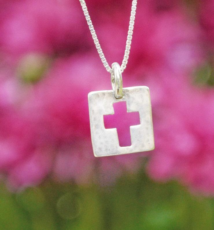 Women's Sterling Silver Cut-Out Cross Charm Necklace